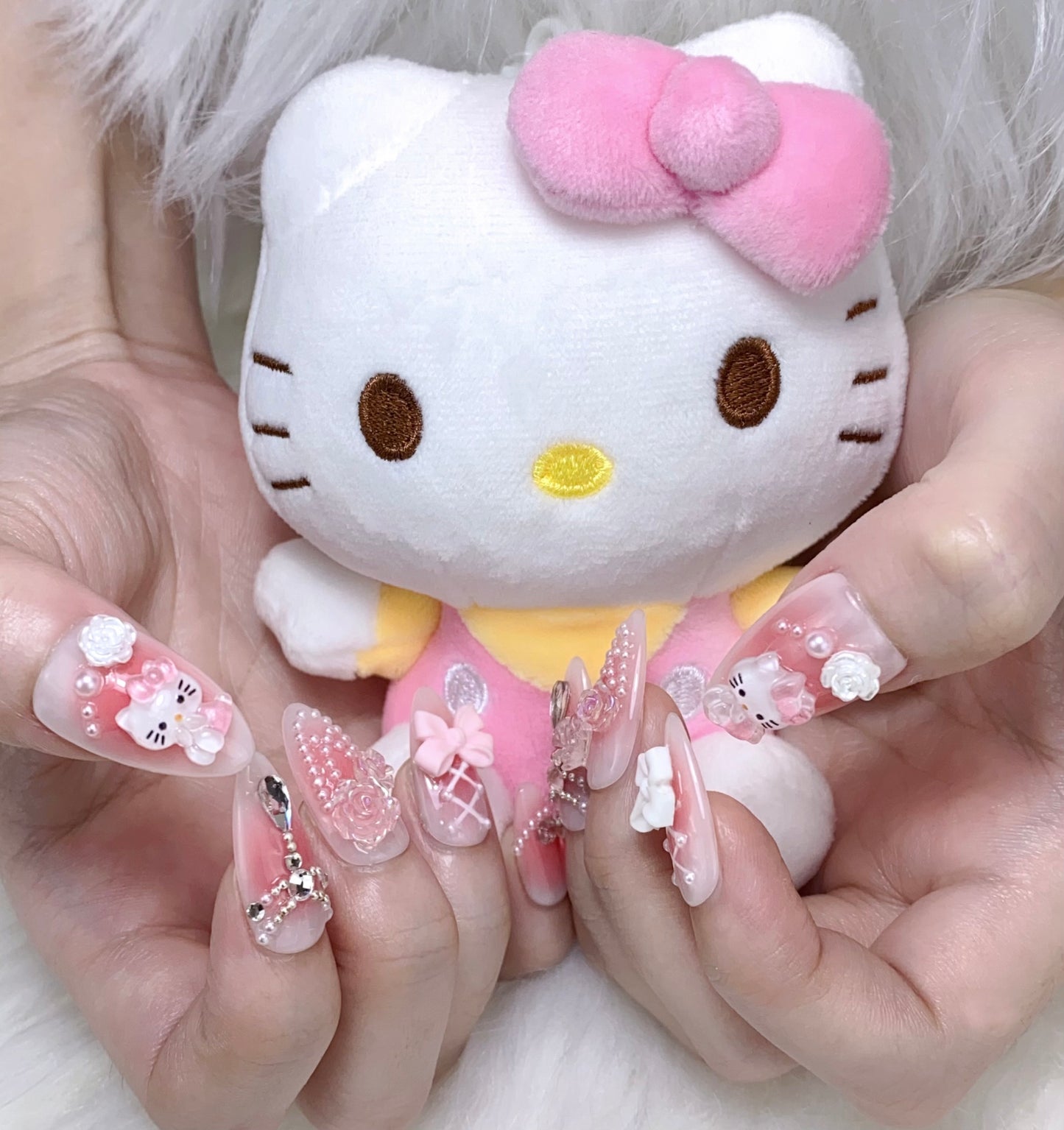 HELLO KITTY BLUSH